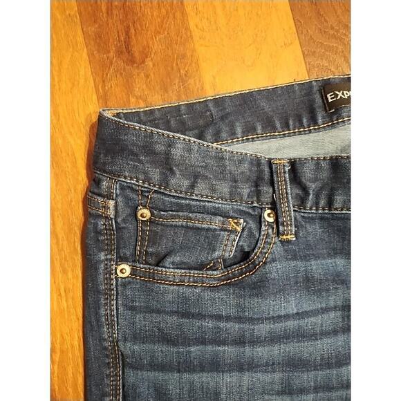 Express Jeans Boot Jeans Bootcut Low Rise Blue Denim Size 8 Dark Wash 34 x 32.5 - Picture 2 of 6